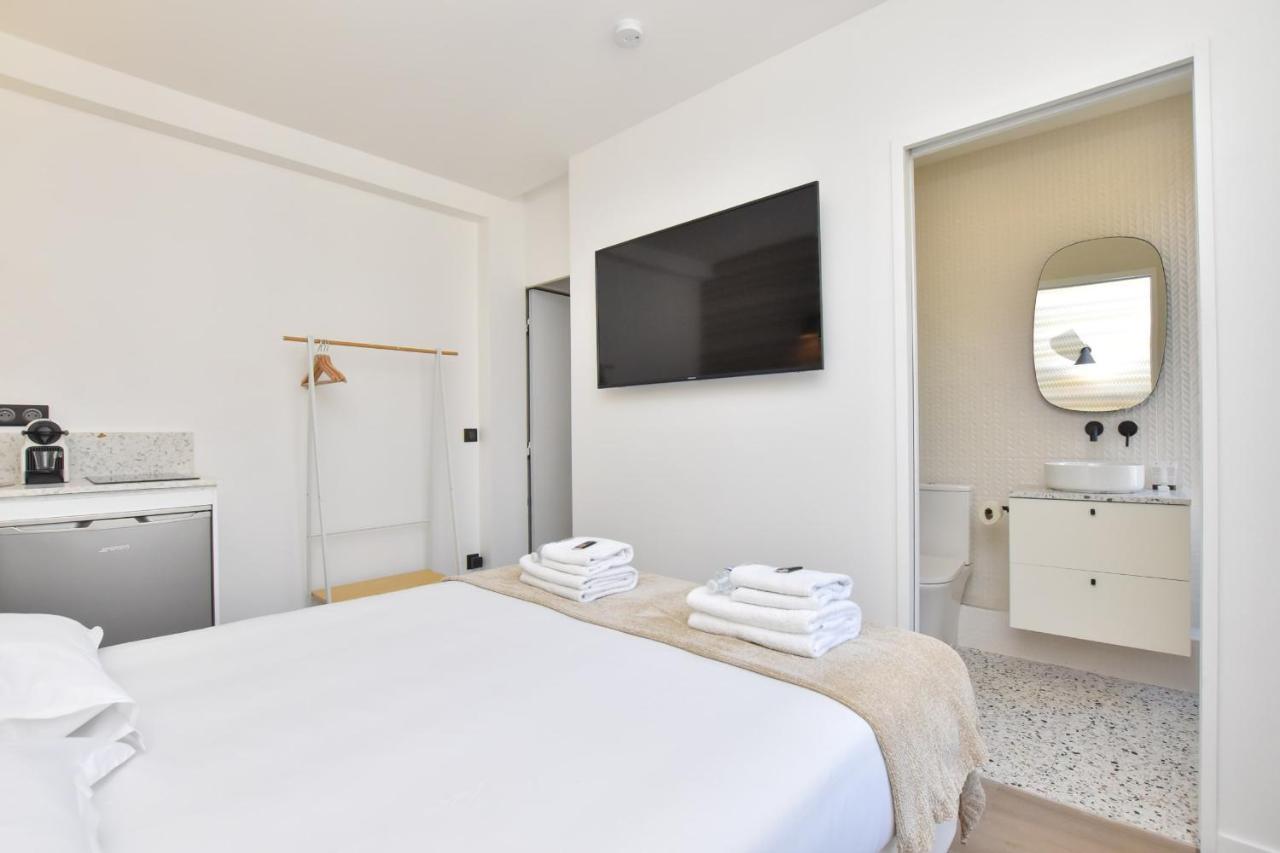Cosy Bedroom Near Tour Eiffel Champs De Mars Paris Exterior foto